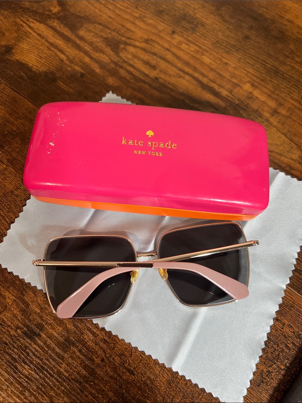 Women’s Kate spade Slim Metal Frame Sunglasses in Pink with case